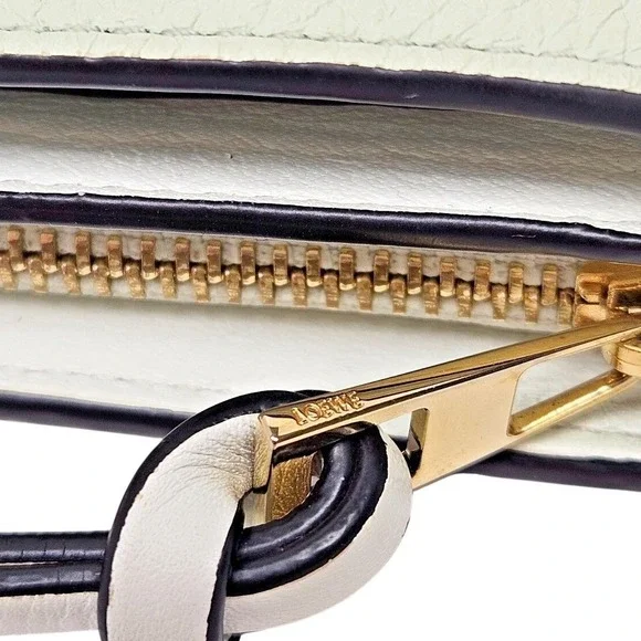 LOEWE Puzzle Bifold Wallet Leather Matcha Green Beige SET Box + Booklet AUTH - Picture 6 of 13